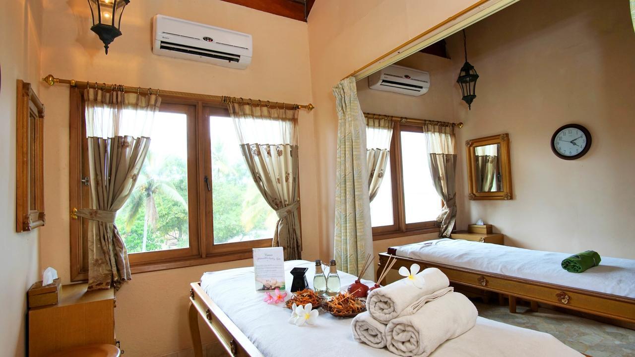 Hawaii Resort Family Suites Anyer Kültér fotó